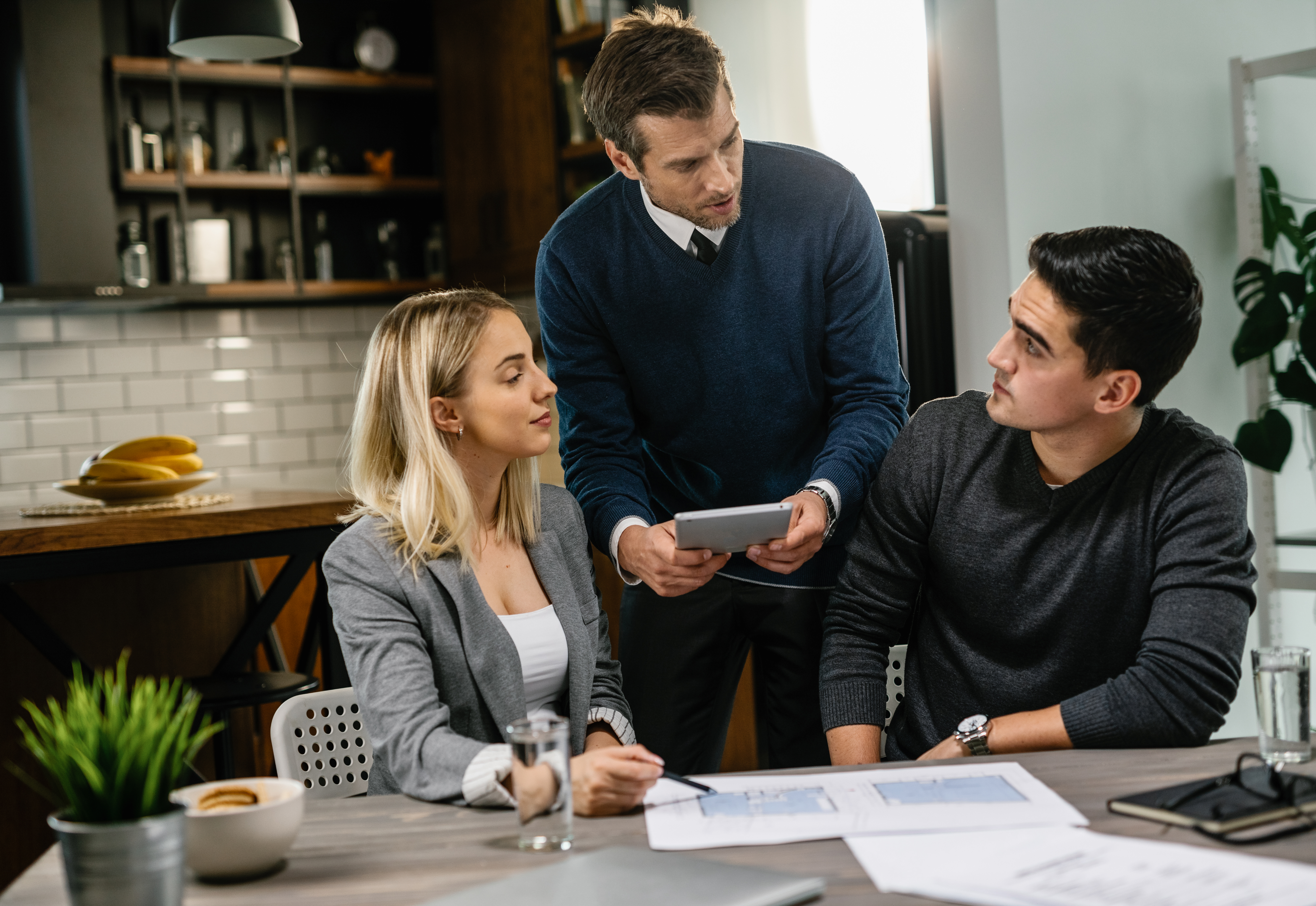 5 Signs You Need a Loan Settlement Agency Immediately